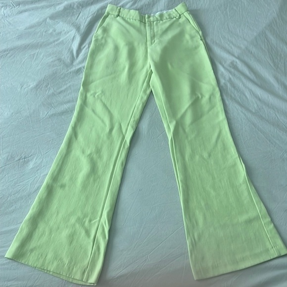 Zara Light Green Flared Pants XS New Without Tags NWT 💚 - Picture 2 of 5